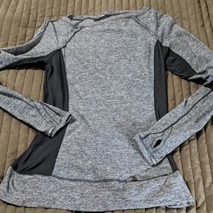 Lululemon long sleeve shirt 6